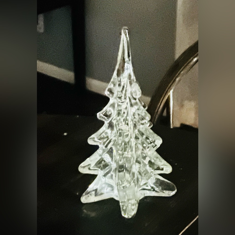Vintage Art Glass Christmas Tree Sculpture